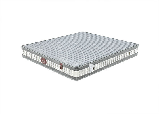 Anti Mite Khách sạn sang trọng Nệm lò xo Không gây dị ứng Độ cứng trung bình King Queen Size